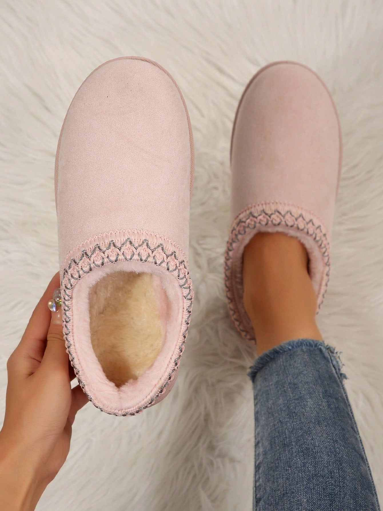 Women'S Sandals Platform Snow Boots - Warm and Durable Shoes for Outdoor Non Slip Comfort, Thickened Flat Soles with Winter Slippers