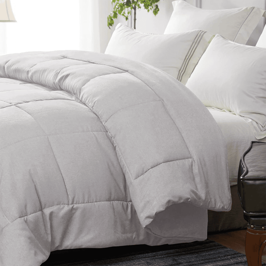 3-Piece Light Grey Queen Comforter Set, Solid Lightweight Duvet Insert with Corner Tabs, Down Alternative Bedding for All Seasons